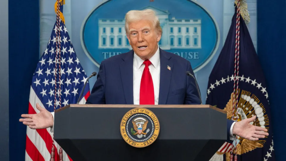 Trump: İran'ın müzakere nedeni 'saldırı endişesi'