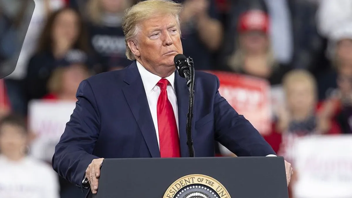 Trump'tan İran açıklaması: Vurulmak istemedikleri için müzakere ediyorlar