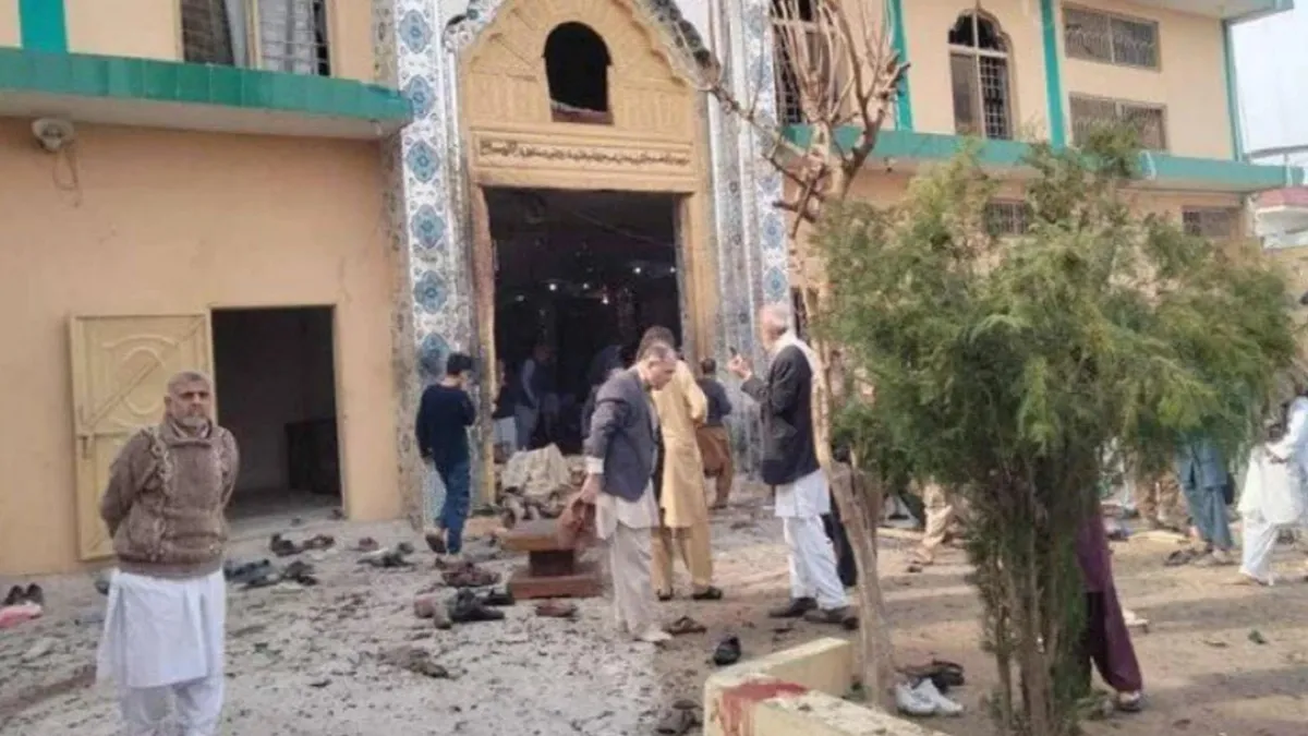 Pakistan'da cuma namazında intihar saldırısı: 15 ölü, 80’den fazla yaralı