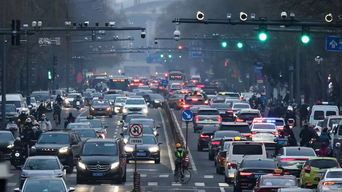 Çin’den otomotivde 'zararına satış' yasağı