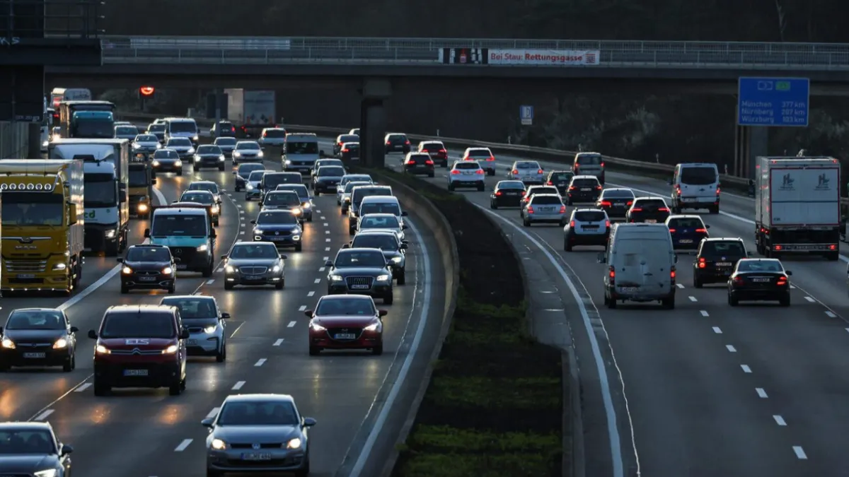Yargıtay'dan şartlı karar! Kaza yapan ehliyetsiz sürücü tazminat alabilir mi?