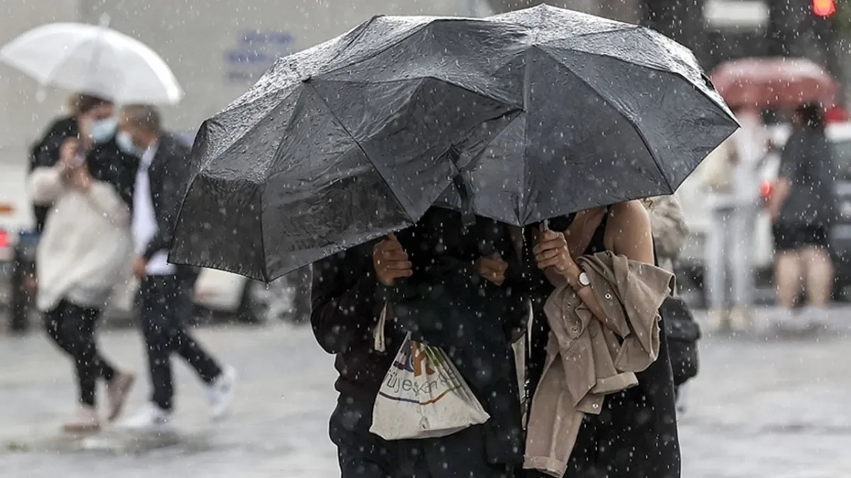 Meteoroloji uyardı: Yağmur geliyor, kar kapıda
