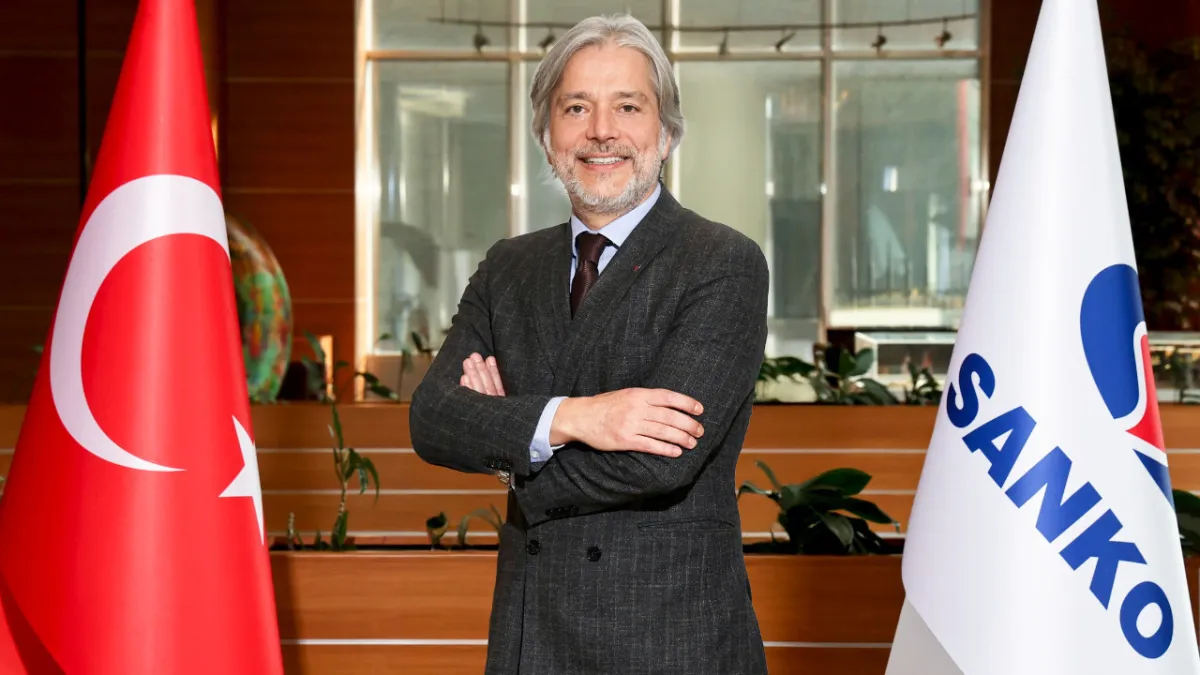 120 yıllık Sanko Holding'in tarihinde ilk profesyonel CEO. Yönetim Kurulu Başkanlığı'na Cantekin Dinçerler getirildi