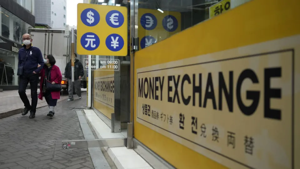 "Amerika'yı sat, Asya'yı al" stratejisi tersine dönüyor