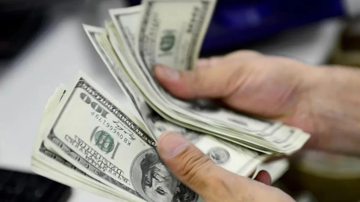 Dolar kaç TL oldu, Euro ne kadar? (9 Mart Pazartesi Döviz Kurları)