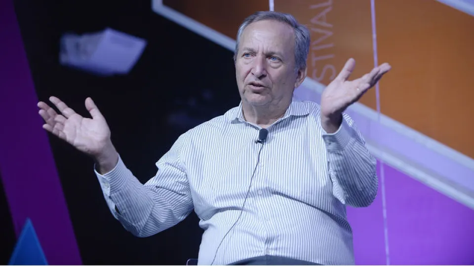 Pedofili Epstein ile ilişkili Larry Summers'a yeni darbe