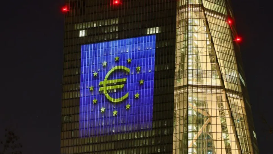 ING ve Rabobank'tan AMB beklentisi 