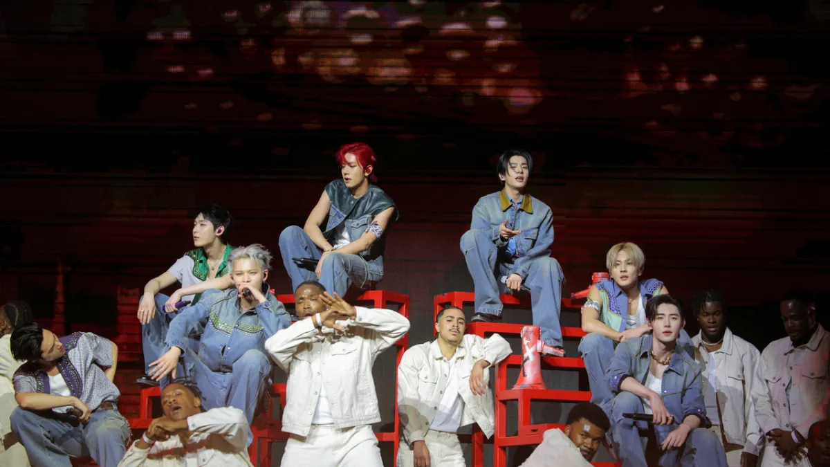 K-pop hayranları devlet kurumunu kilitledi: Emeklilik fonunun hatları çöktü