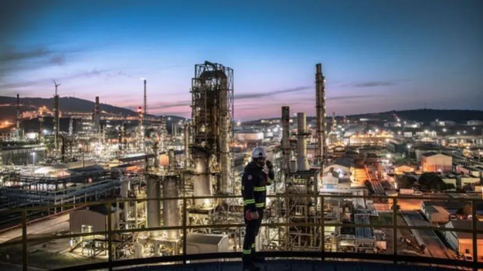 Koç Holding'ten dev Tüpraş satışı