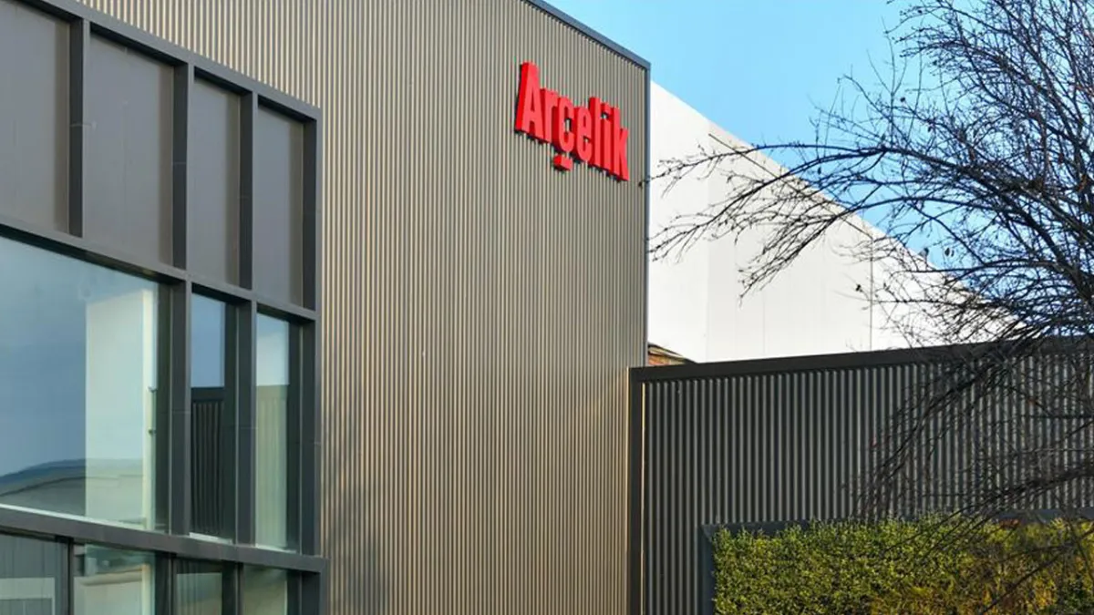 S&P Arçelik’in kredi notunu düşürdü