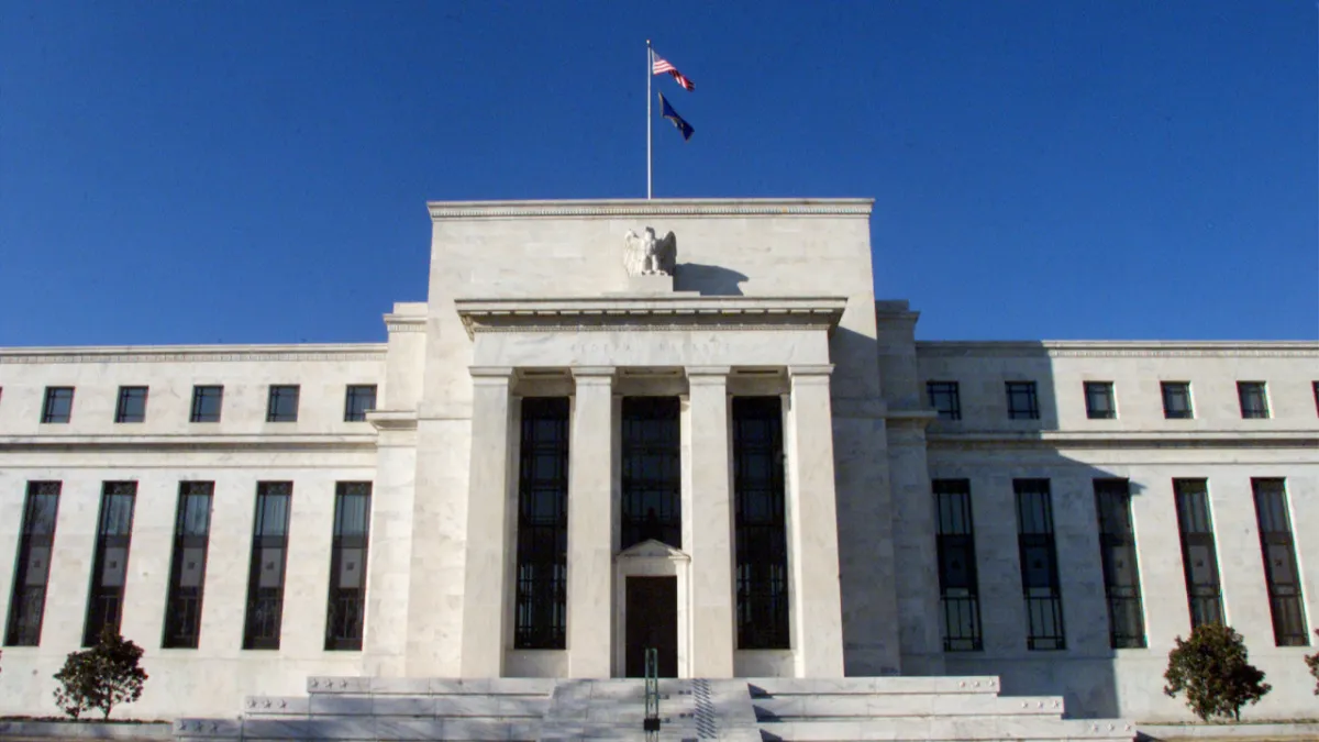 St. Louis Fed Başkanı Musalem: "Mevcut faizlerin bir süre daha uygun olacağını düşünüyorum"