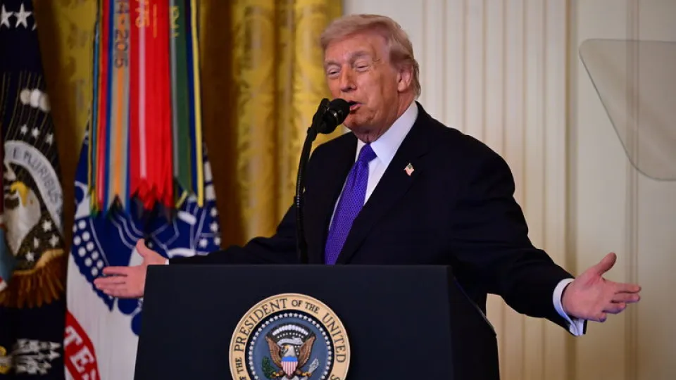 Trump: En büyük petrol tankerleri ABD'ye doğru yola çıktı