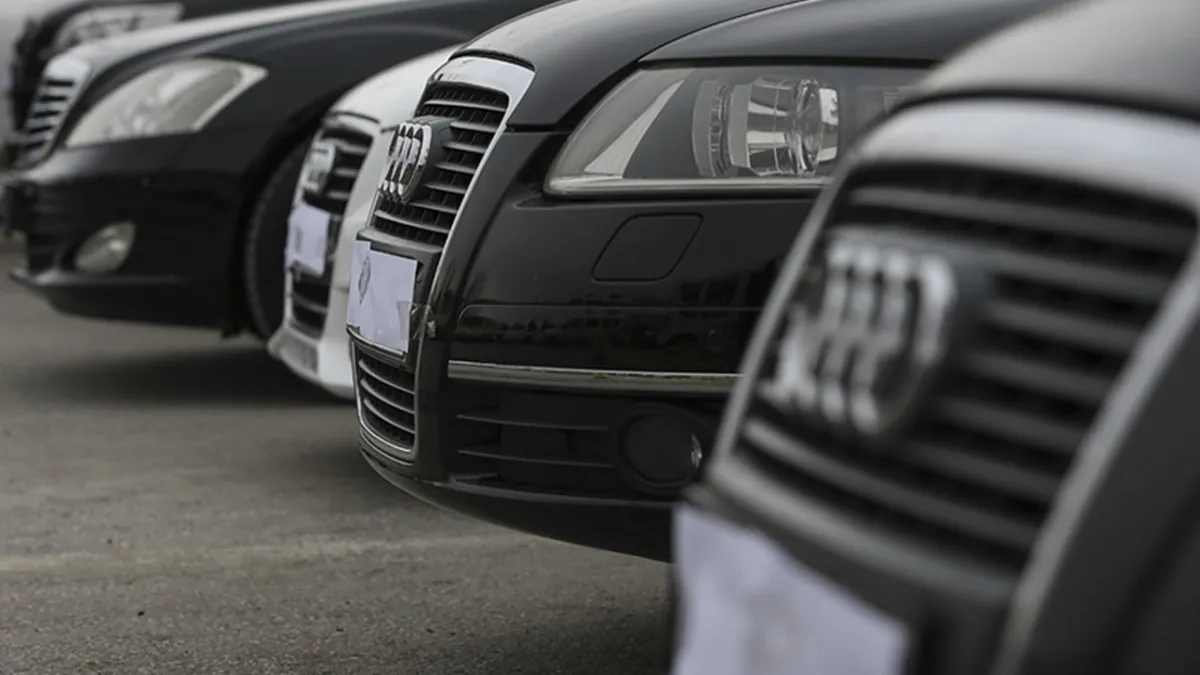 Ticaret Bakanlığı’ndan kaçak araç operasyonu: 233 araç ele geçirildi