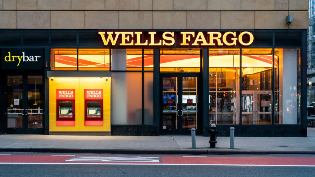Wells Fargo kâr beklentilerini aşarken gelir beklentilerini karşılayamadı