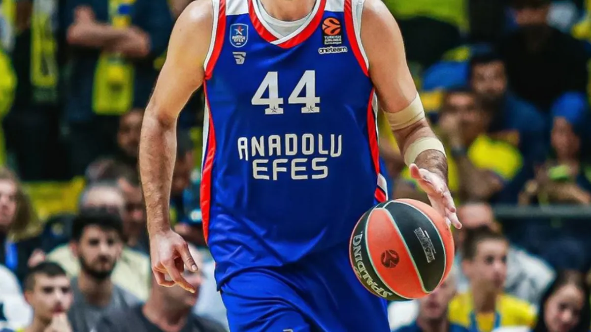 EuroLeague'den Anadolu Efes'e para cezası