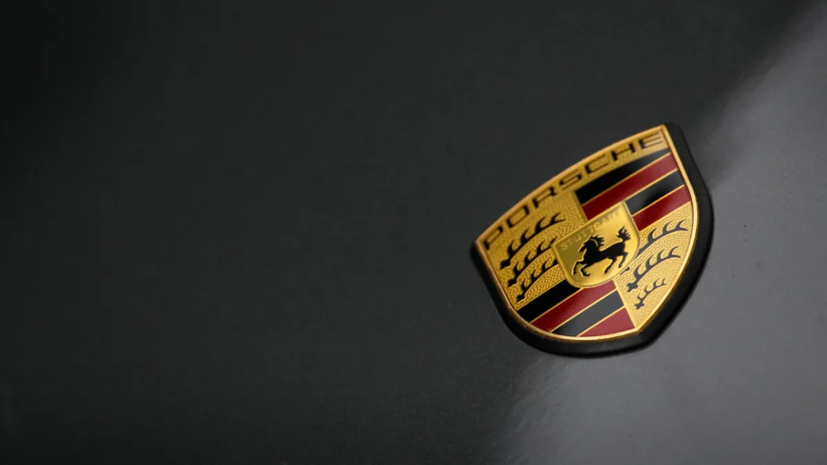 Otomotiv devinden kritik karar: Porsche, Bugatti ve Rimac hisselerini satıyor