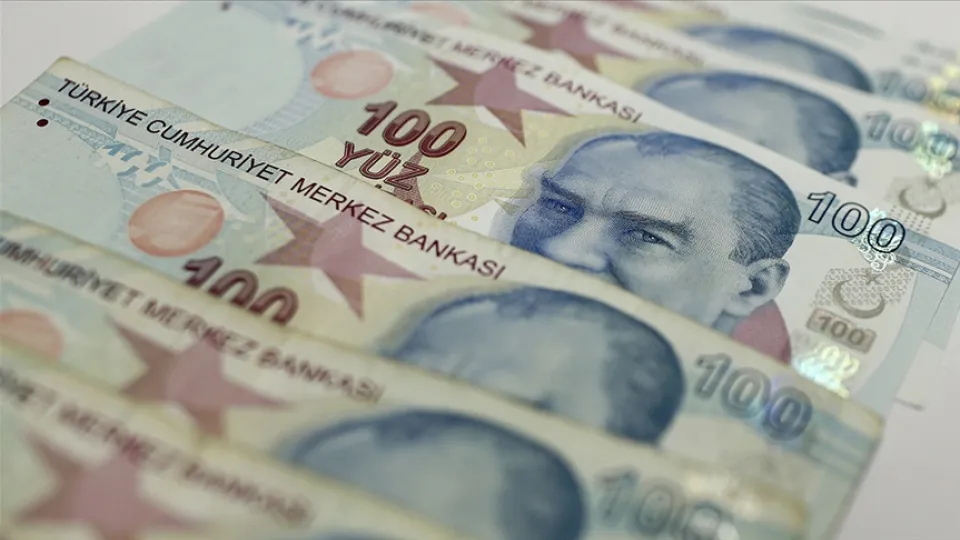 Hazine Mayıs - Temmuz döneminde 1,6 trilyon lira borçlanacak