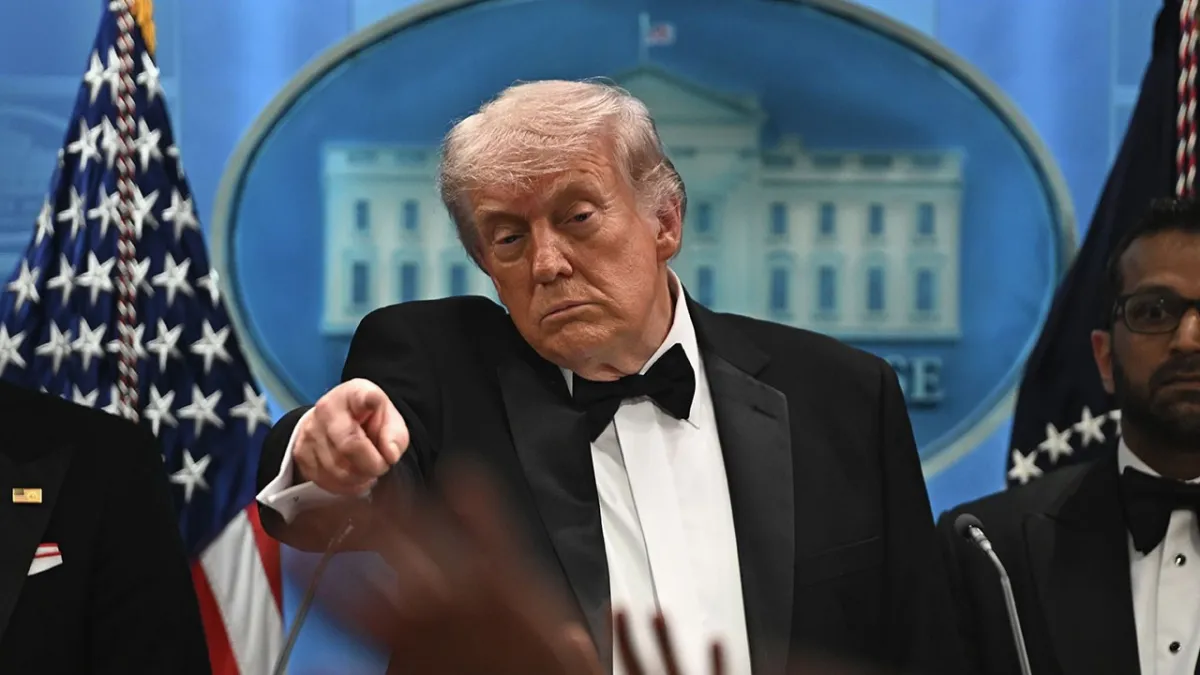 Trump’tan AB’ye gümrük resti: Otomobil ve kamyonlara...