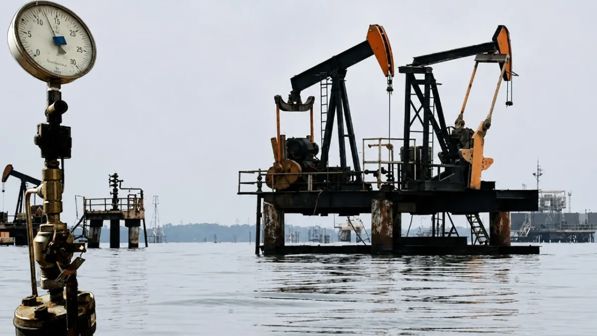 ABD-İran görüşmeleri piyasaları rahatlattı: Petrol ve...