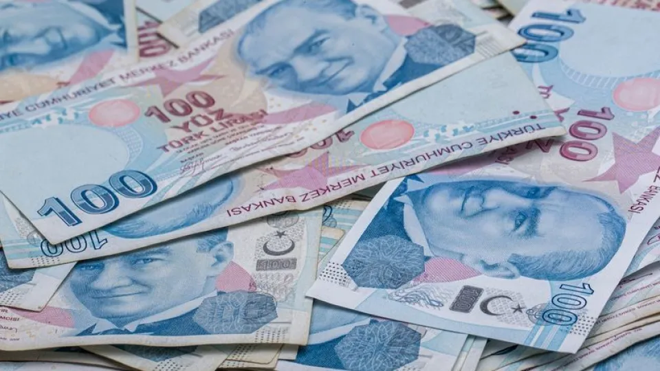 Bütçe açığı Nisan'da yükseldi haber görseli