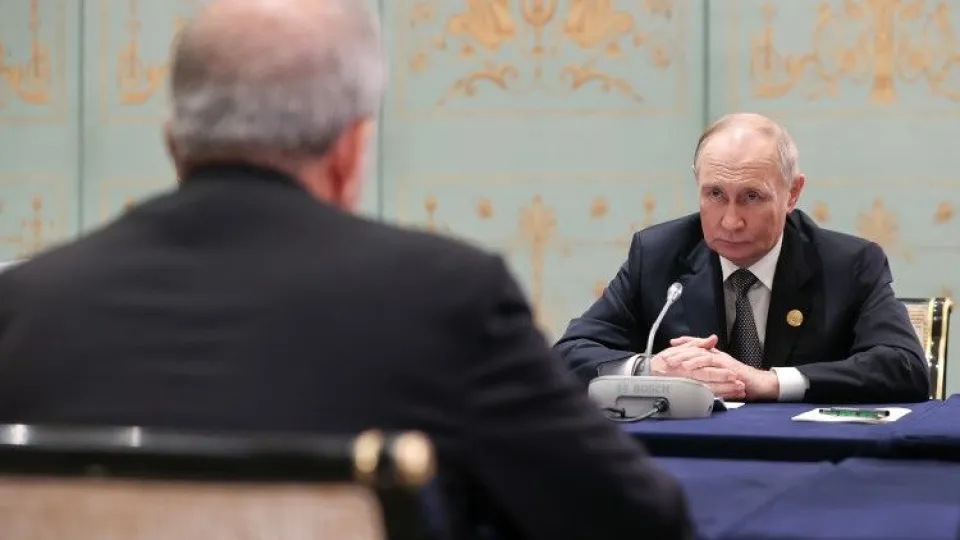Putin'den nadir elementlerle ilgili güvenlik toplantısı haber görseli