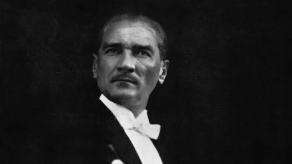 Kurtuluşun ilk adımı 107 yıl önce Samsun'da atıldı haber görseli