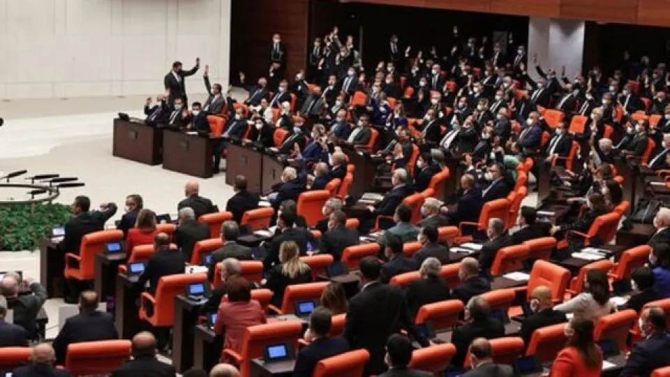 Vergiye yönelik düzenlemeleri de içeren kanun teklifi... haber görseli