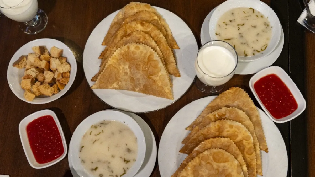 Eskişehir Kültür Yolu lezzet noktalarında en çok çibörek... haber görseli