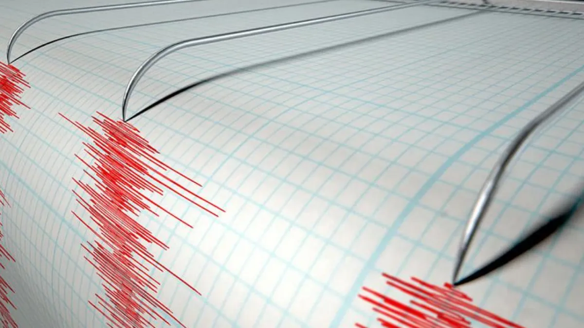 Adana'da 4,9 büyüklüğünde deprem haber görseli