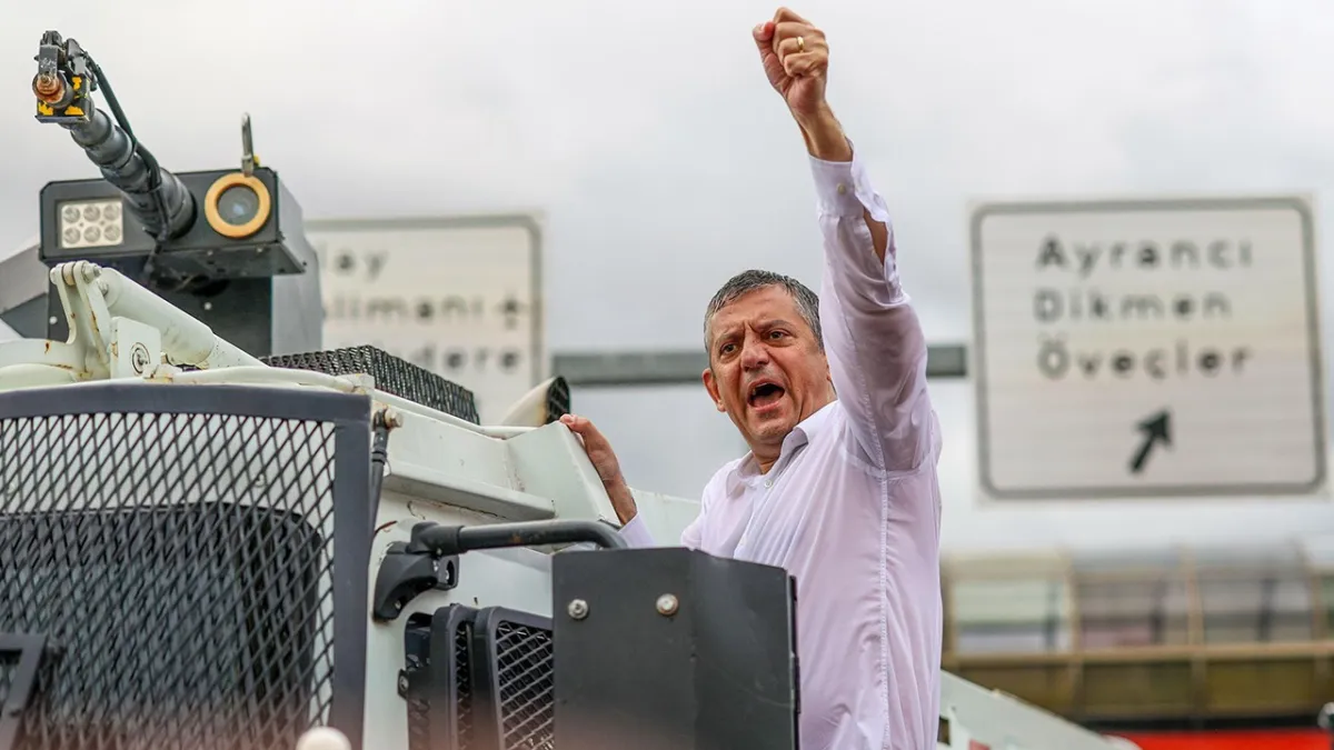 Özgür Özel'in TBMM yürüyüşüne soruşturma başlatıldı haber görseli
