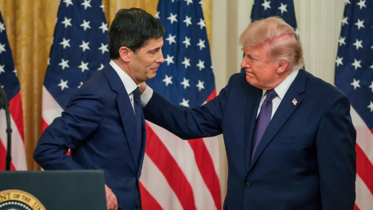 Trump ve Warsh'un kaderi artık birbirine bağlı: İyi...