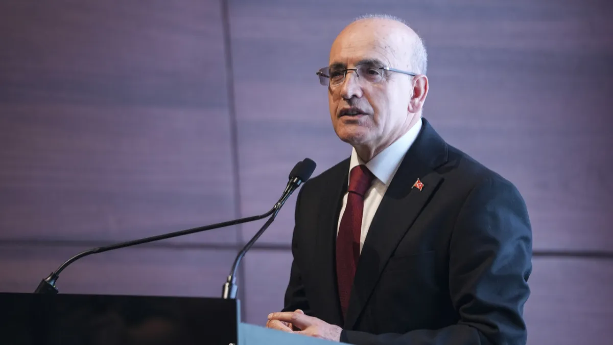 Bakan Şimşek: "Dış dengesizlikler zaman zaman artabiliyor ancak yönetilebilir seviyede"