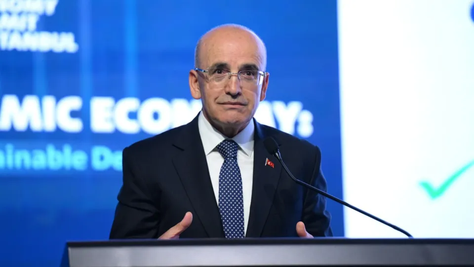 Şimşek: Savaş nedeniyle enflasyonda en az 5 puanlık baskı var