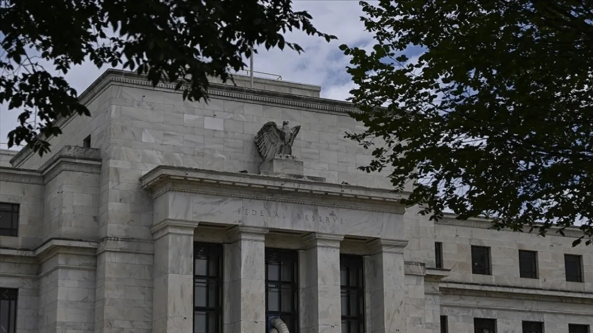 Ekonomistler Fed politika faizinde bu yıl değişiklik beklemiyor