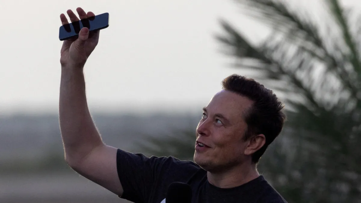 Elon Musk ilk üç rakibinin toplamını geçti: İşte dünyanın en zengin 10 ismi