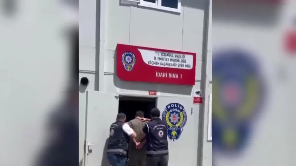 Interpol tarafından aranan şüpheli İstanbul Havalimanı'nda yakalandı