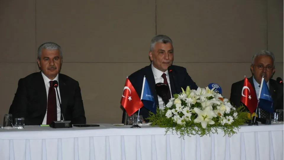 Bakan Bolat: Reklam konusunda önemli bir yönetmelik hazırlıyoruz