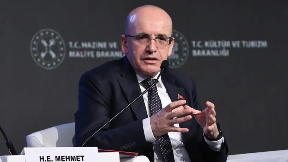 Şimşek ve Karahan Londra'da