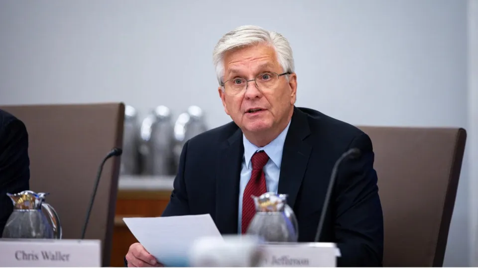 Fed/Waller: Faiz oranlarına ilişkin sinyaller dikkatli verildiğinde faydalı olabilir