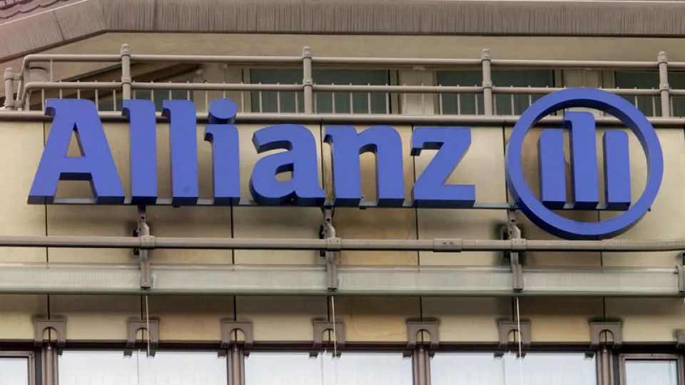 Allianz bin 800'e yakın çalışanı işten çıkarıyor