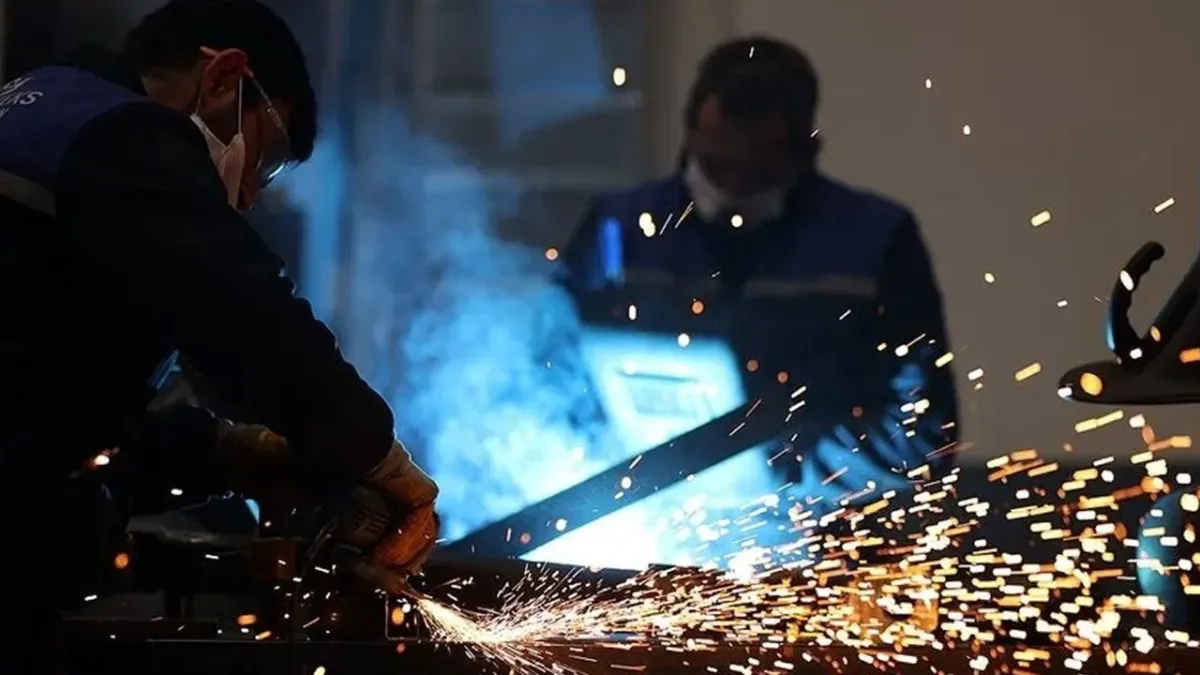 Sanayide üretimi ara malı toparladı