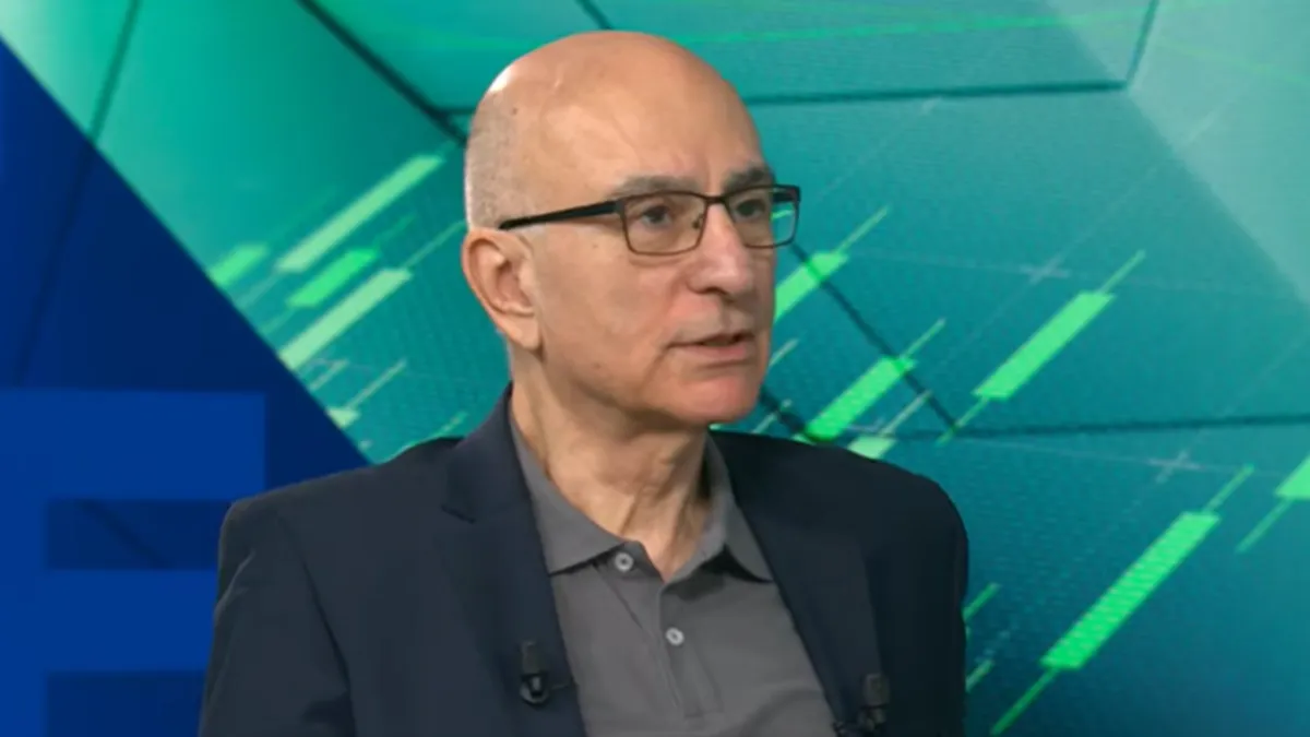 TL mevduatı mı dolar mı? Mahfi Eğilmez örnek vererek yanıtladı
