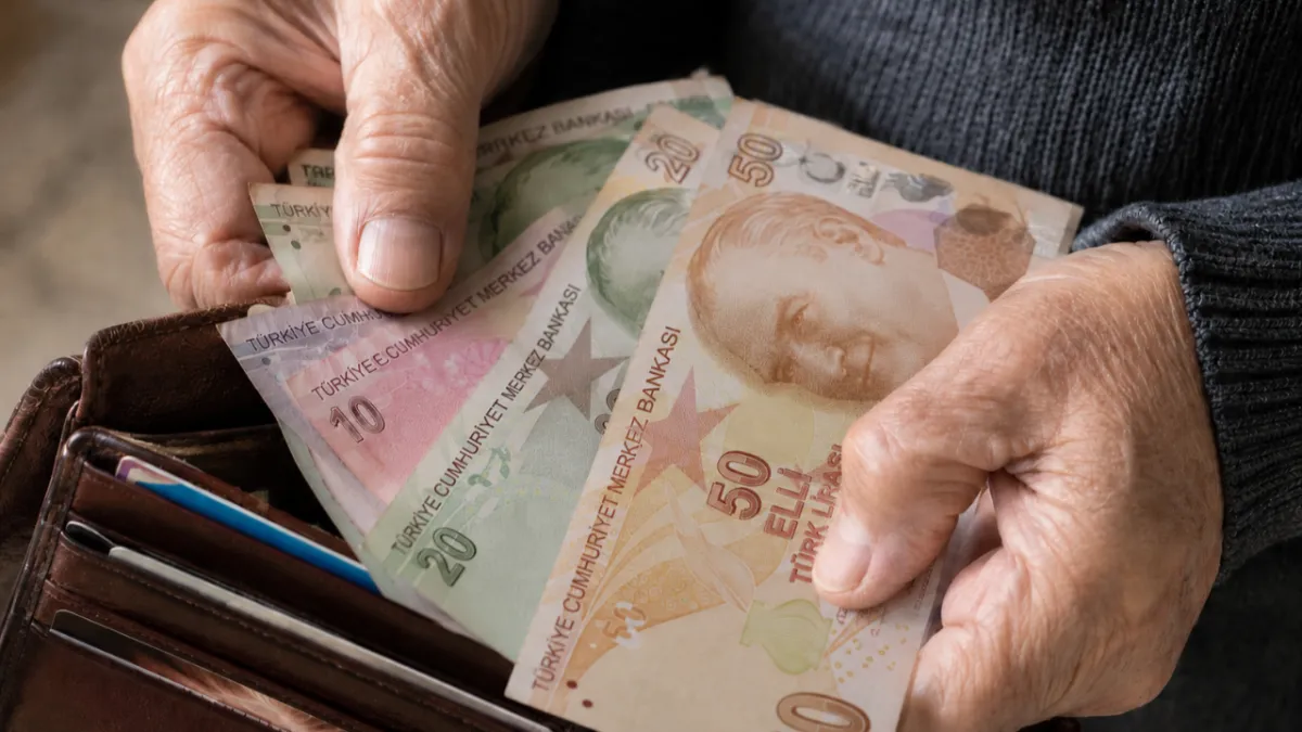 Evde Bakım Yardımı ödemeleri hesaplara yatırıldı