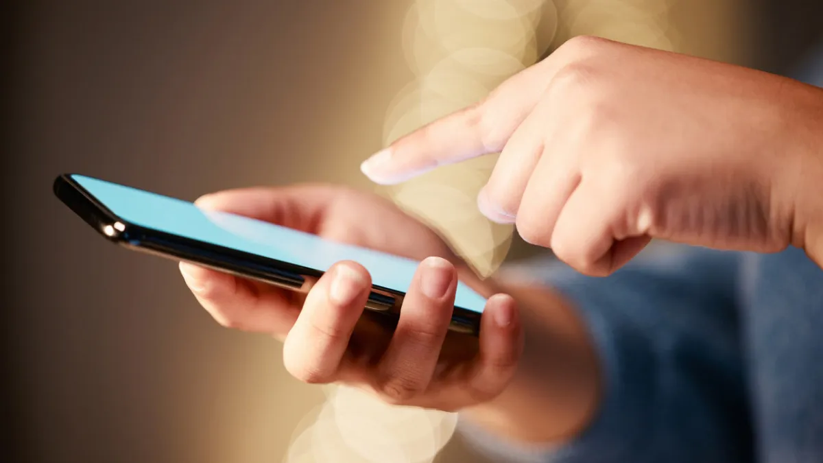 Dünyaca ünlü telefon devinden radikal karar: ABD ve Avrupa'dan çekiliyor