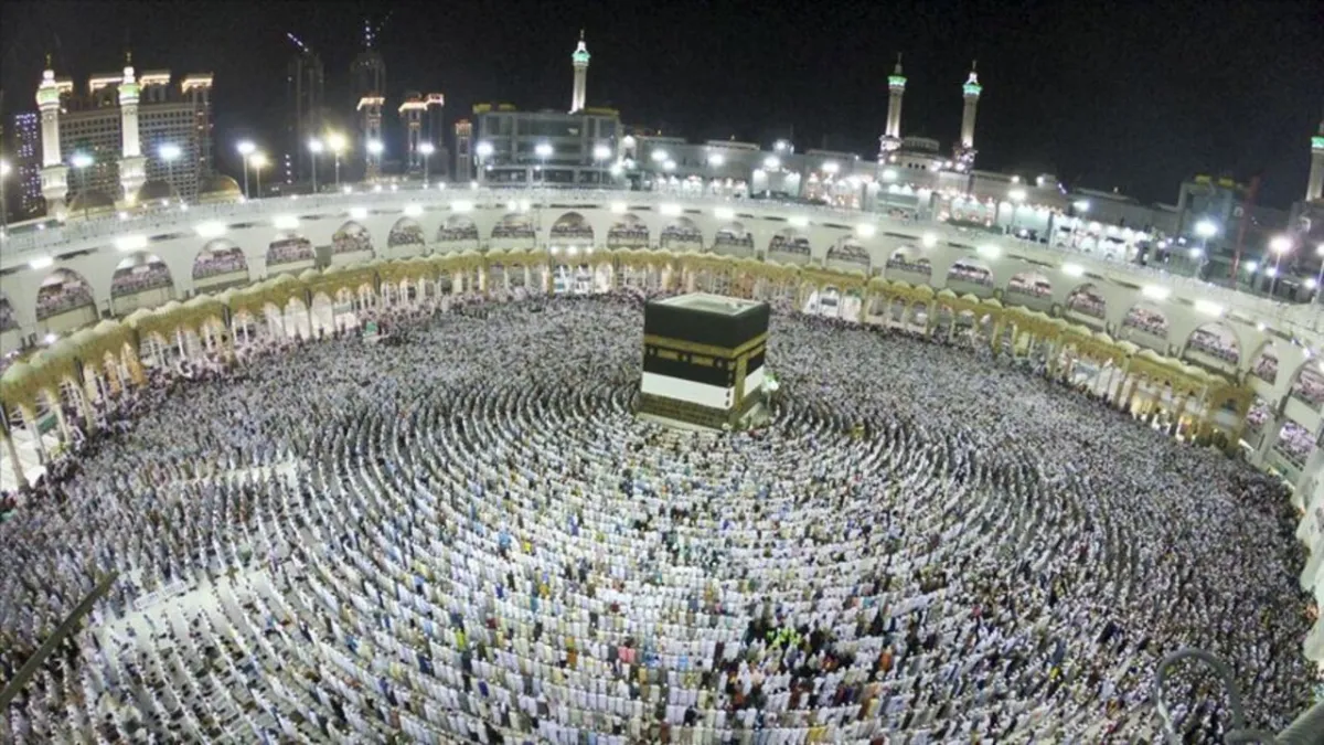 Suudi Arabistan'dan umre vizesinde yeni dönem: 1 yıl geçerli, çok giriş hakkı