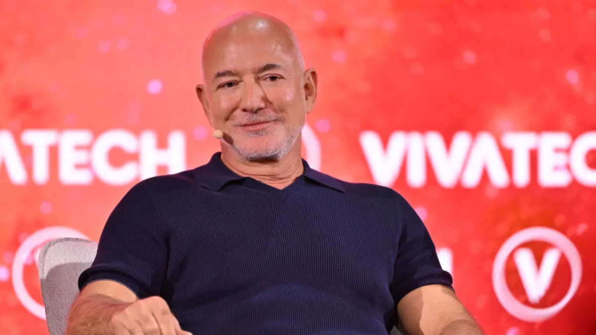 Jeff Bezos, Liverpool'a ortak olmaya hazırlanıyor: Masadaki teklif 1,35 milyar sterlin