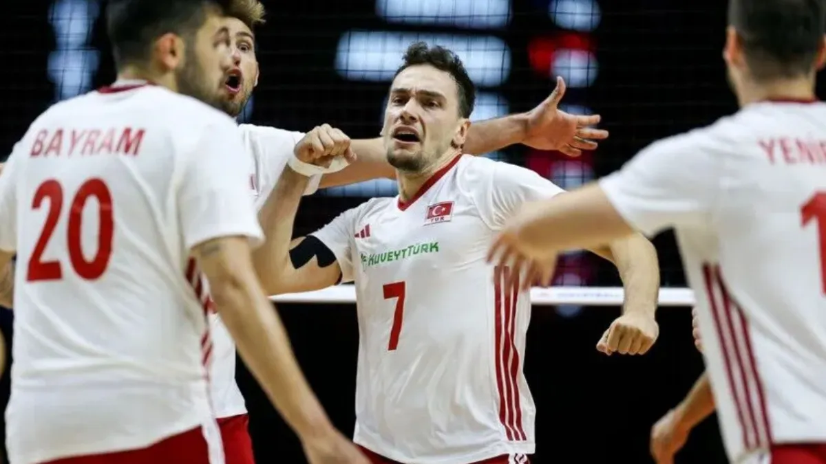 Filenin Efeleri yarı finale çıktı mı? Slovenya - Türkiye voleybol maçı kaç kaç?