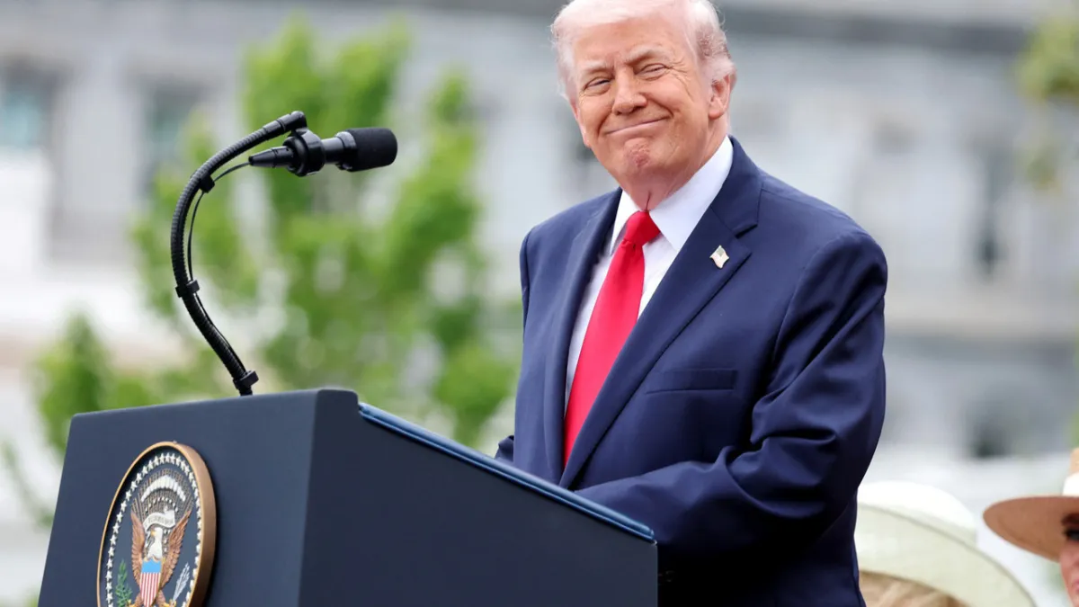 ABD'de Trump'ın İran politikasına destek eriyor: Yeni ankette dikkat çeken sonuç