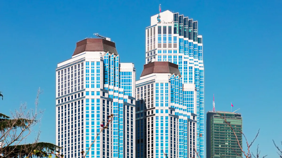 İş Bankası ikinci çeyrekte 9,6 milyar TL net kar etti
