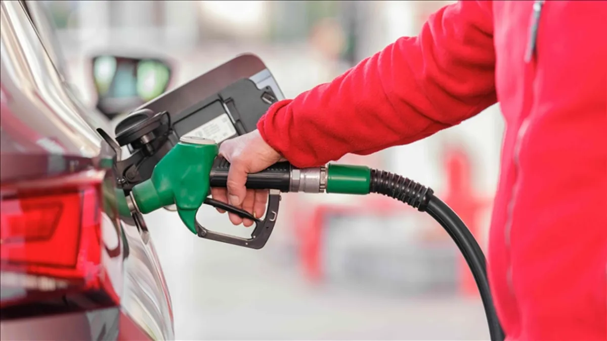 Akaryakıt fiyatlarında son durum! Benzin, motorin ve LPG'ye zam, indirim var mı? (10 Ağustos 2026)